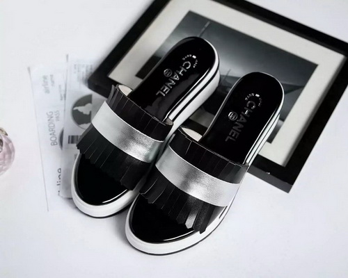 CHANEL Slippers Women--023